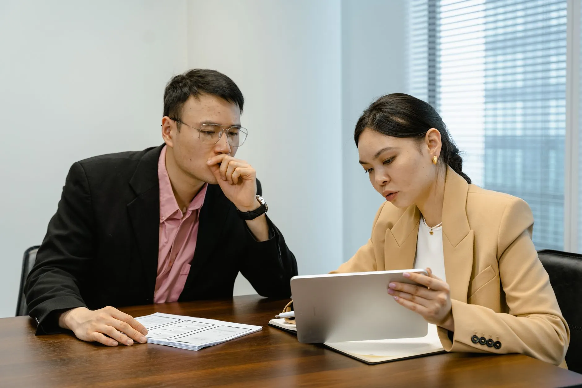 基于大数据的沈阳房价波动因素解析与投资策略建议