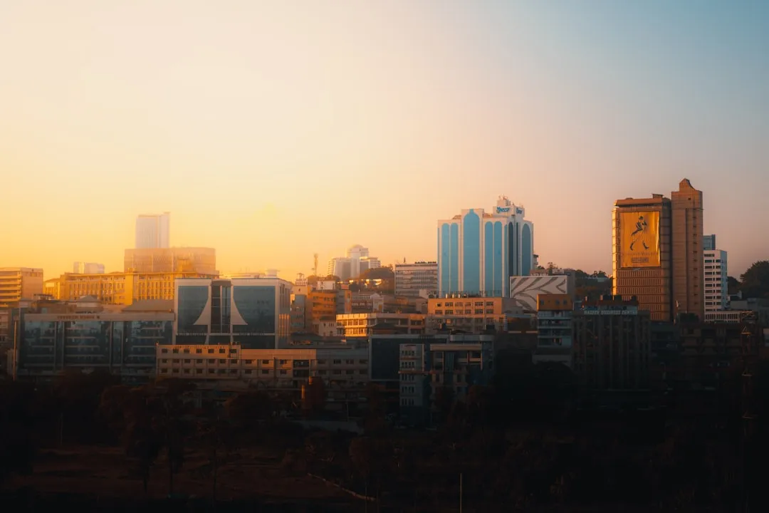 辽宁土地市场供需格局解析：基于政策影响与房地产行业数据的实证研究正文配图 2