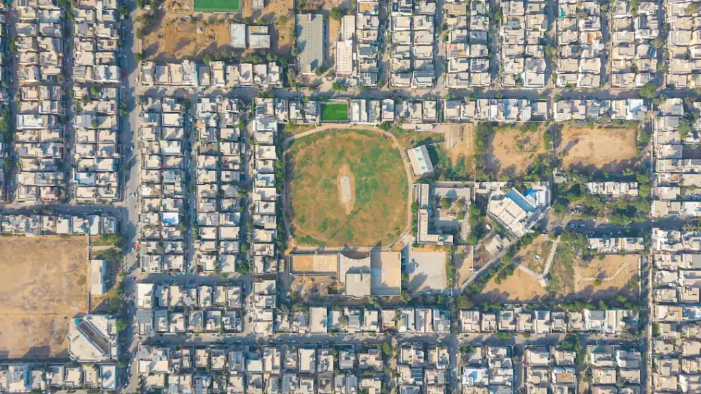 2025年沈阳土地市场分析：核心区域供应结构变化与成交趋势解读封面图